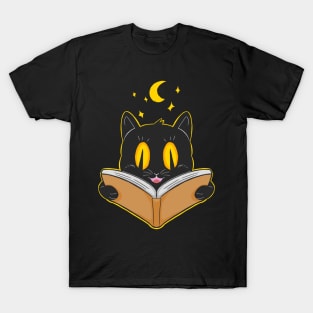 The cat is busy reading T-Shirt